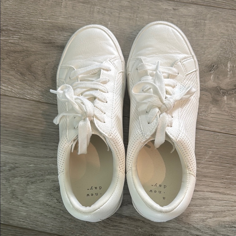 Women's White Sneakers